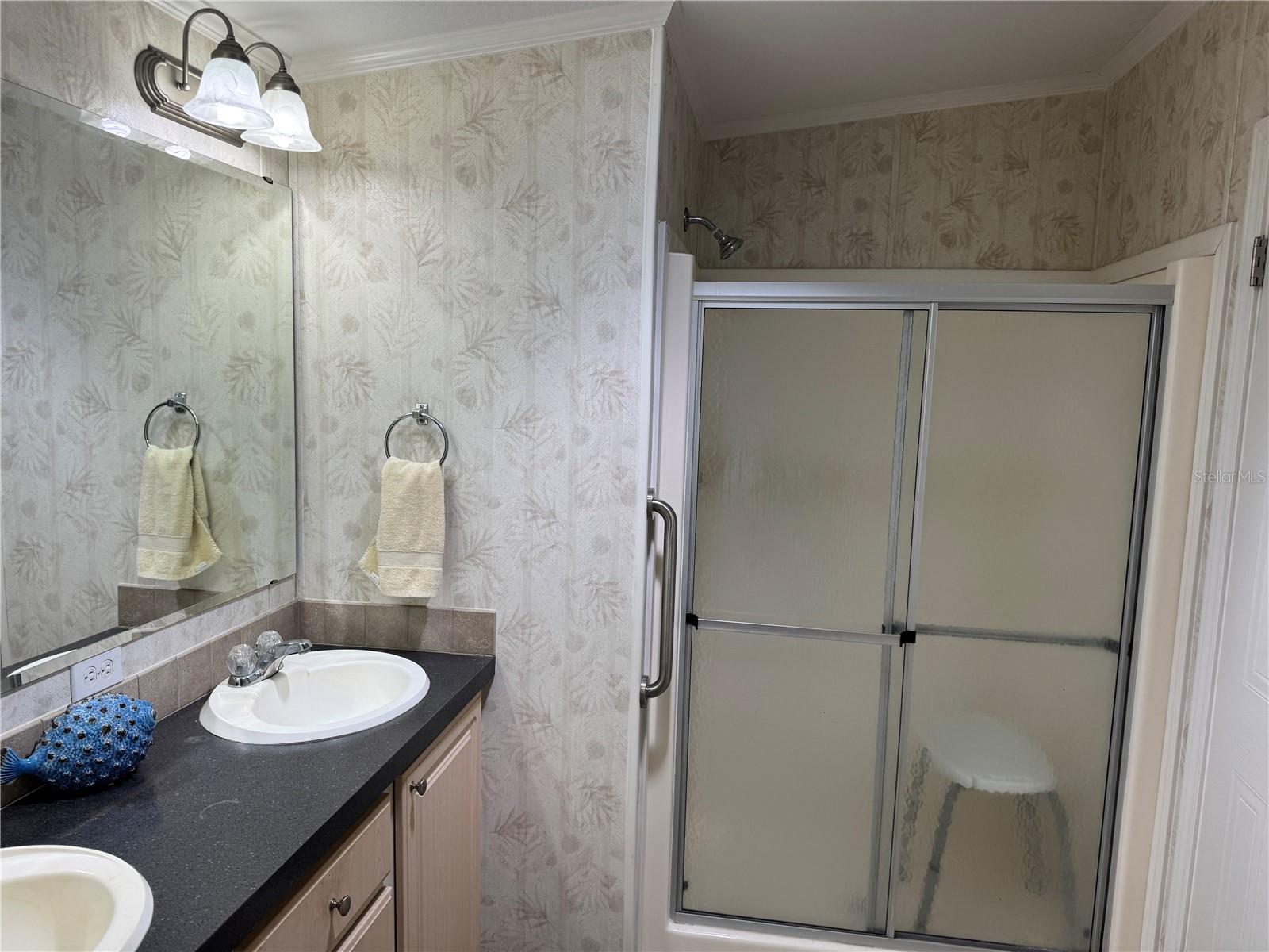 Image 19 of 38 For 10303 Burnt Store Road 245