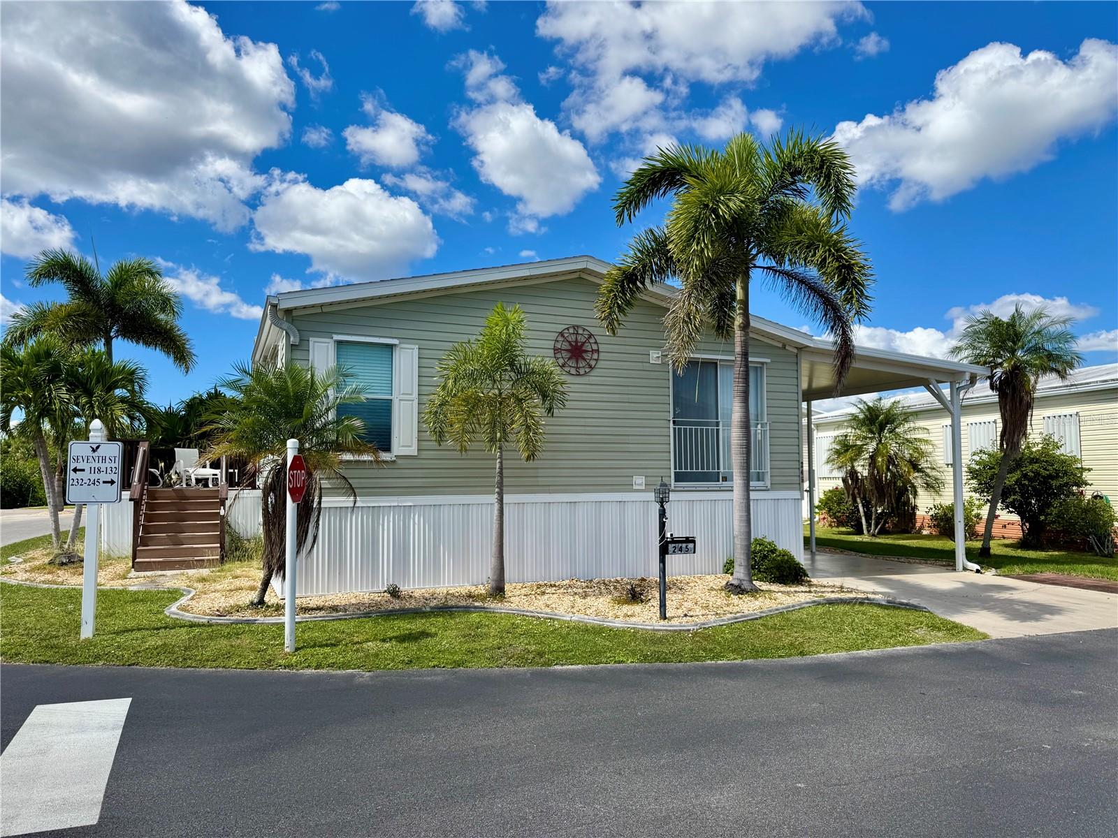 Image 29 of 38 For 10303 Burnt Store Road 245