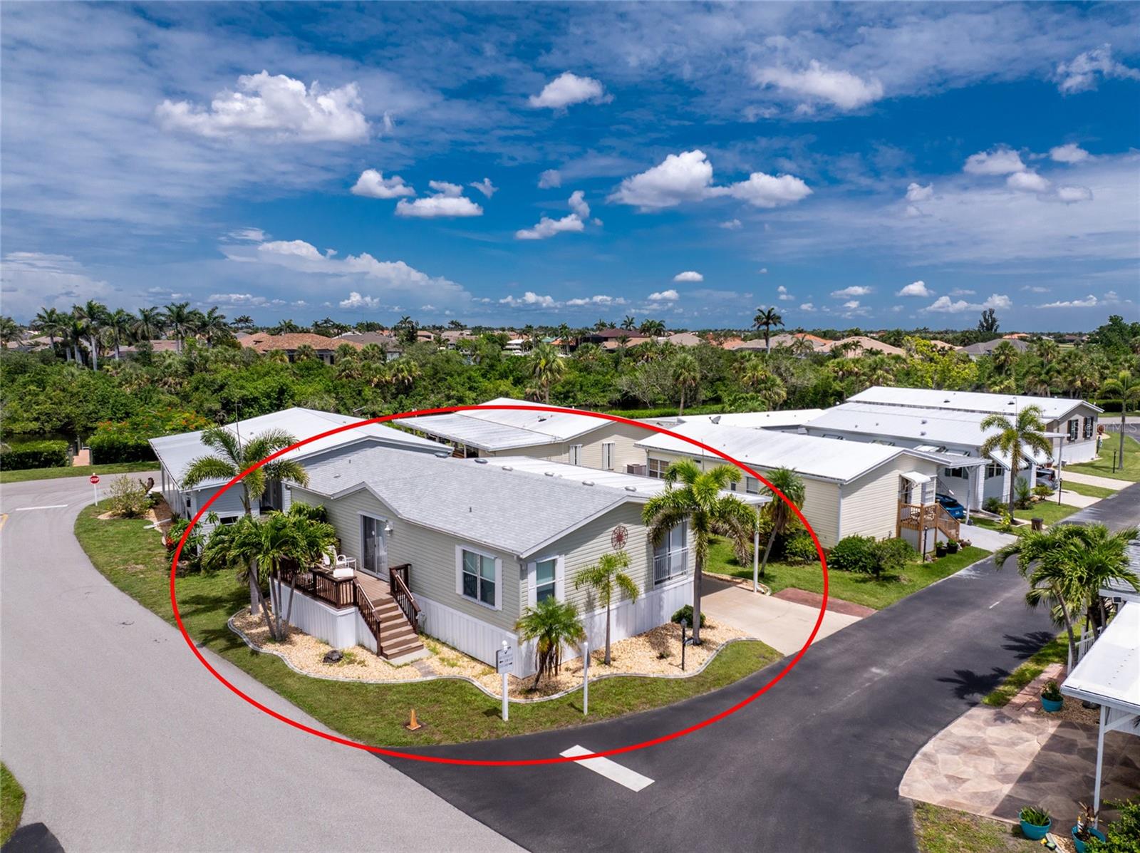 Image 34 of 38 For 10303 Burnt Store Road 245