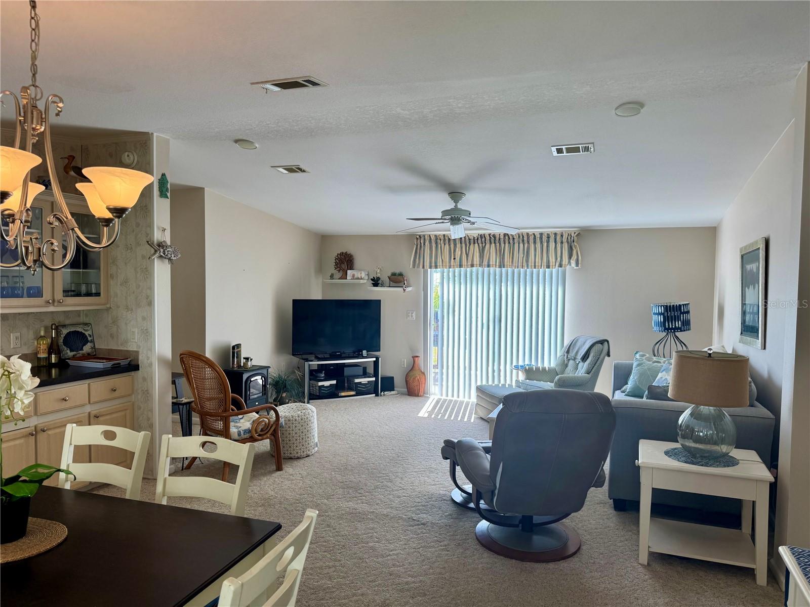 Image 6 of 38 For 10303 Burnt Store Road 245