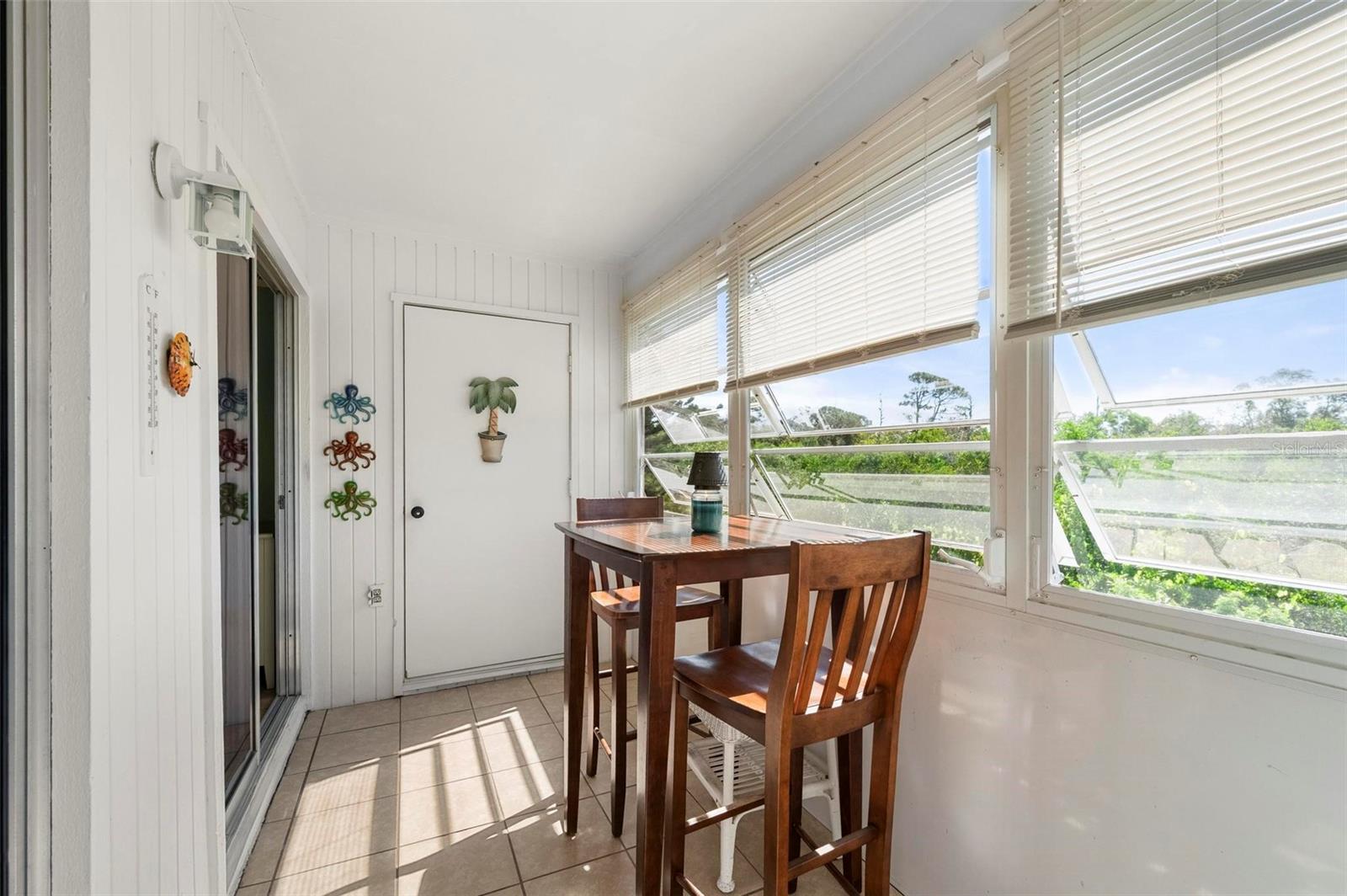 Image 26 of 64 For 22375 Edgewater Drive 234