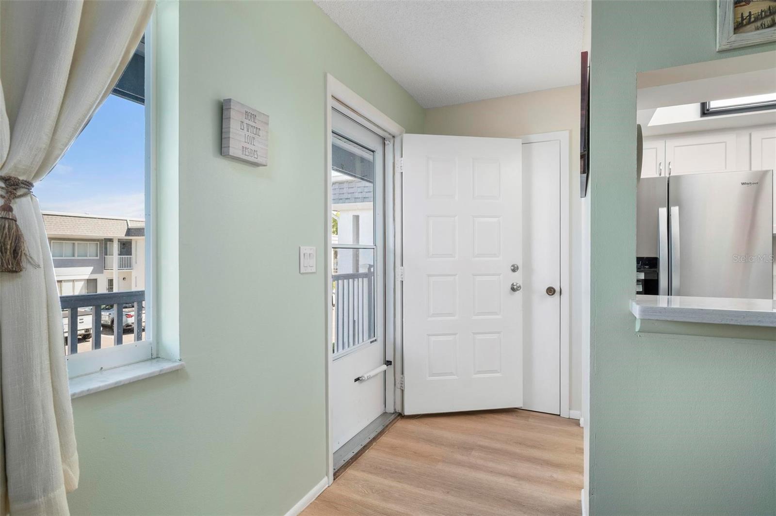 Image 5 of 64 For 22375 Edgewater Drive 234