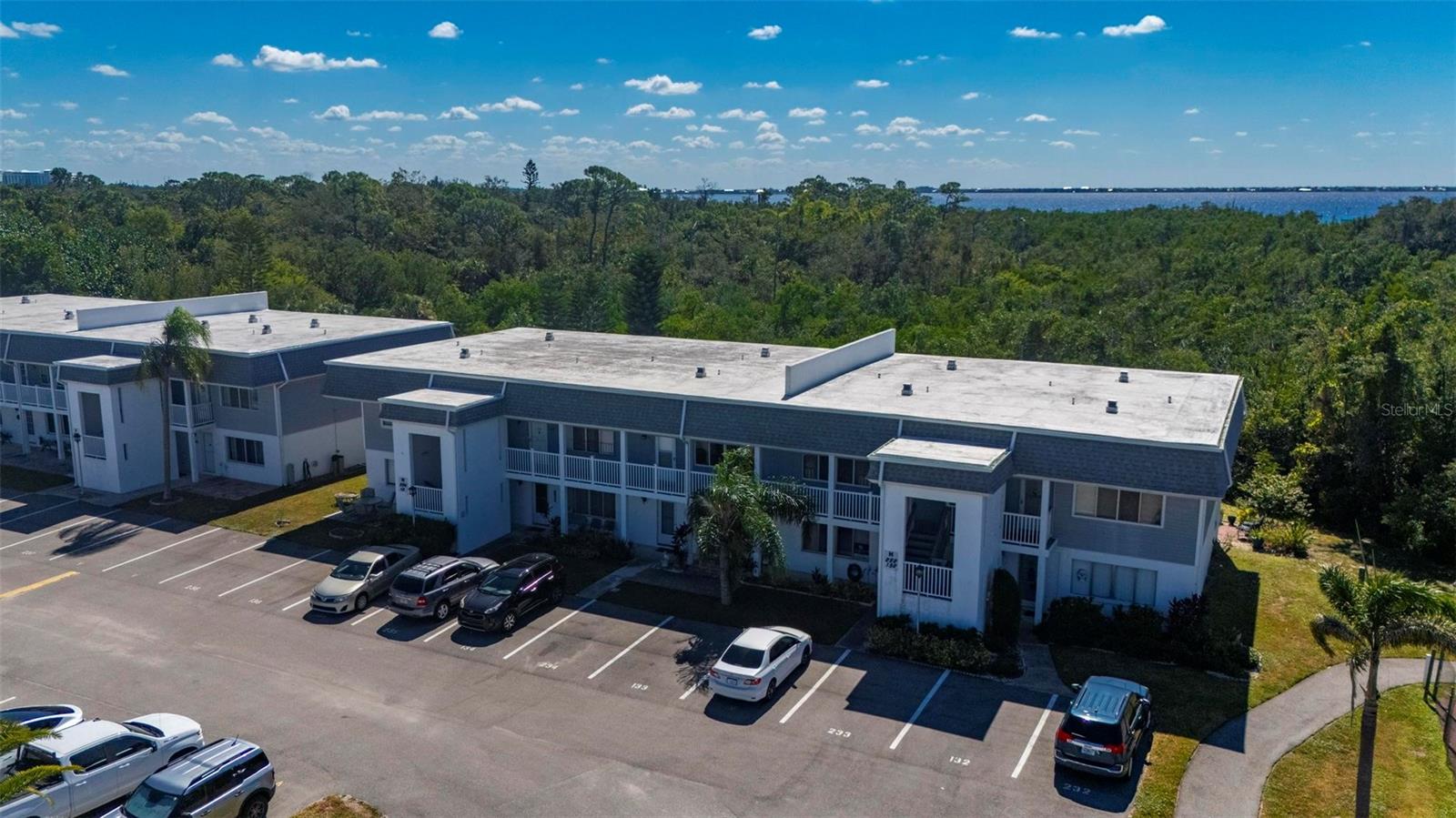 Image 56 of 64 For 22375 Edgewater Drive 234