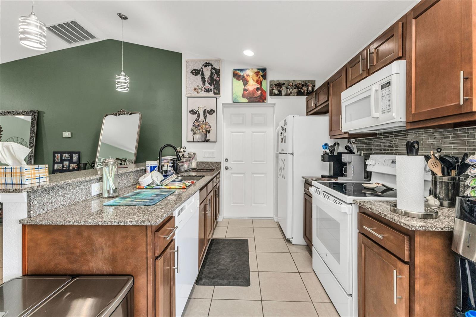 Image 14 of 40 For 1493 Amnesty Drive