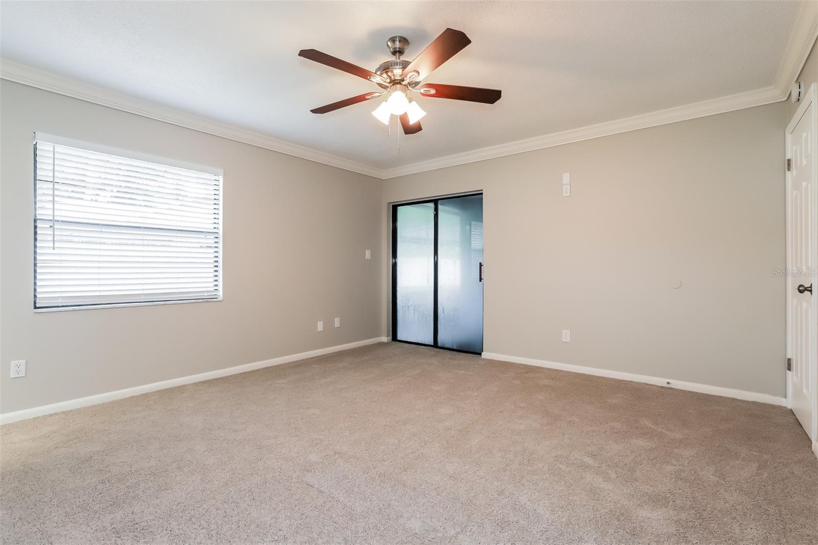 Image 10 of 15 For 1110 Lakemont Drive
