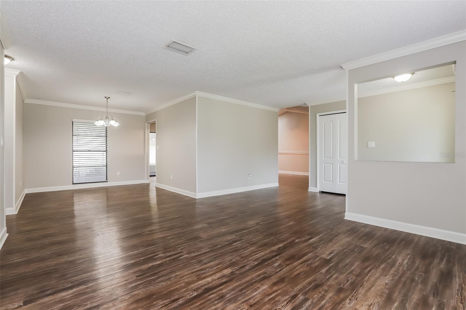 Image 2 of 15 For 1110 Lakemont Drive