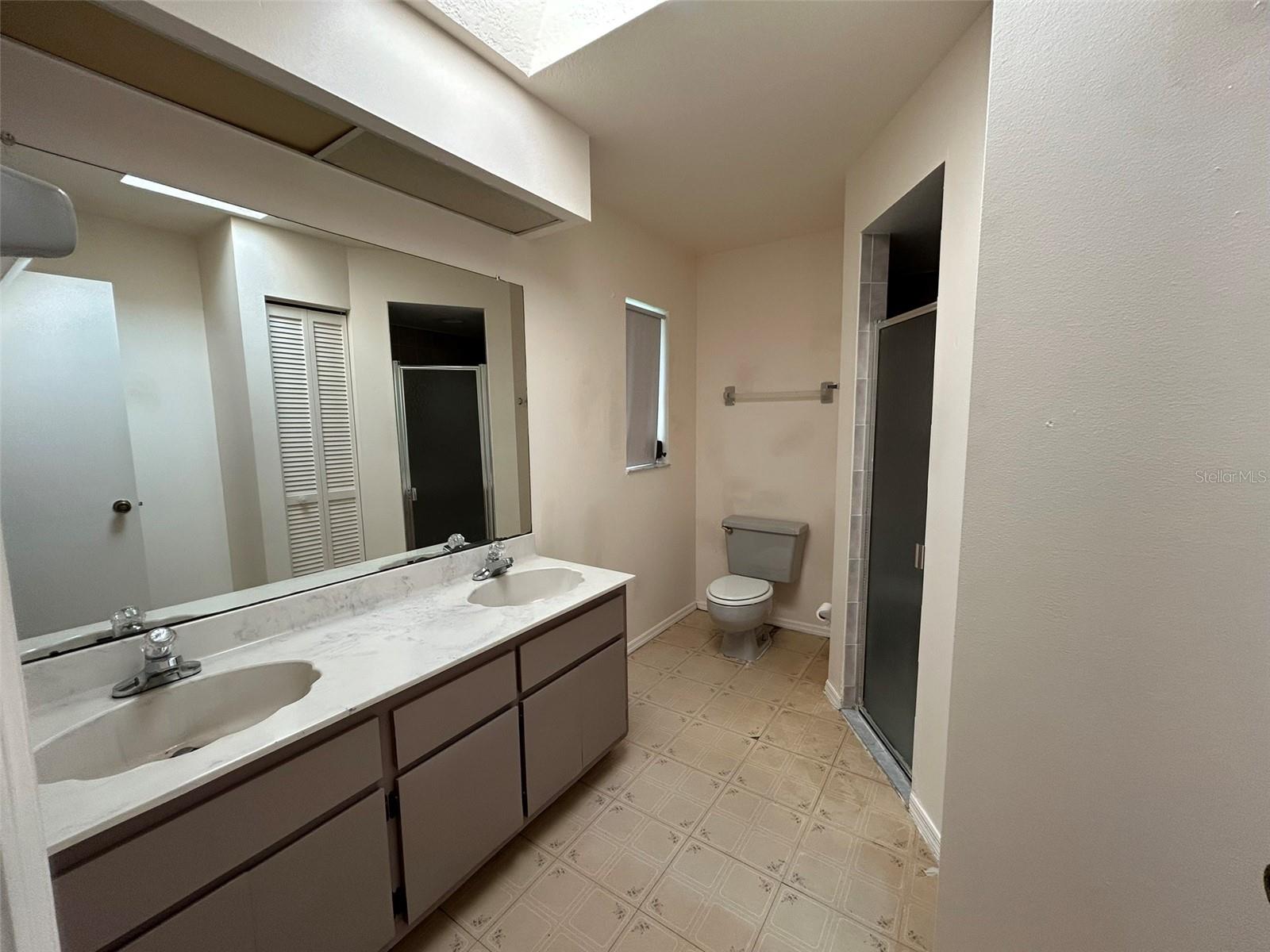 Image 11 of 21 For 20408 Andover Avenue