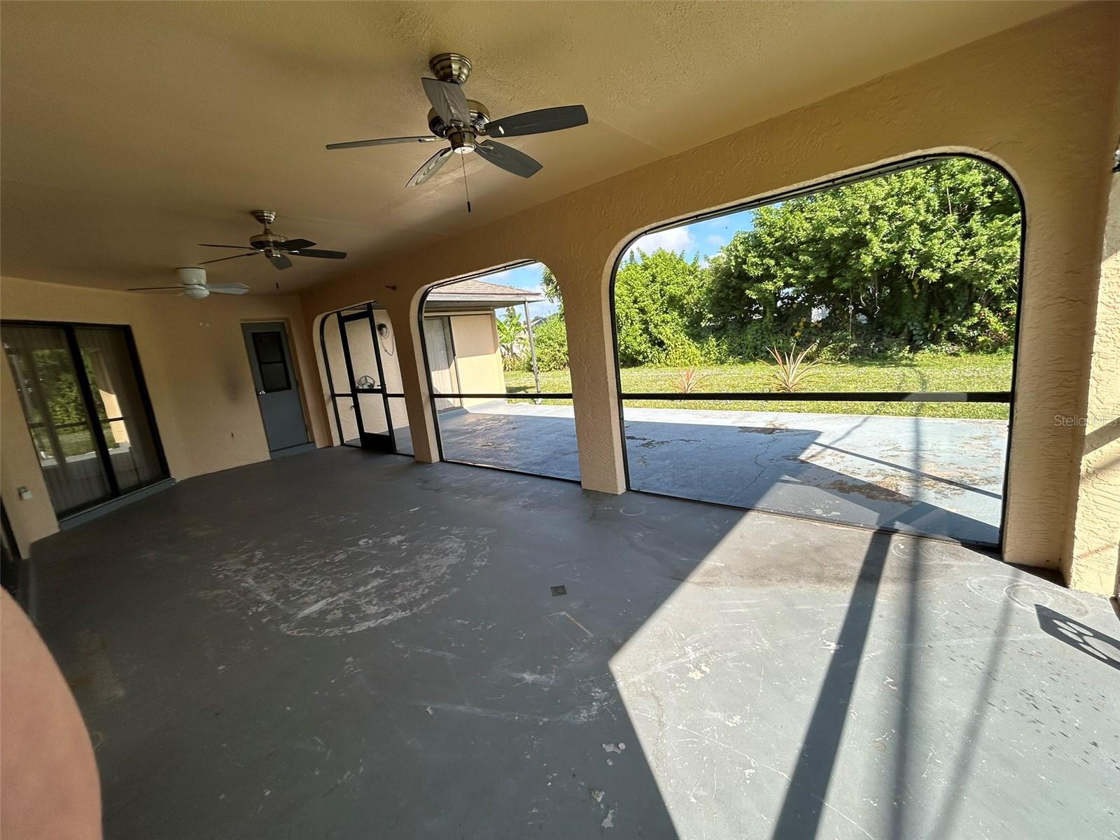 Image 19 of 21 For 20408 Andover Avenue