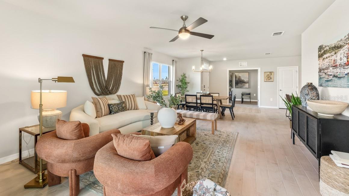 Image 3 of 15 For 4839 Schubert Trail