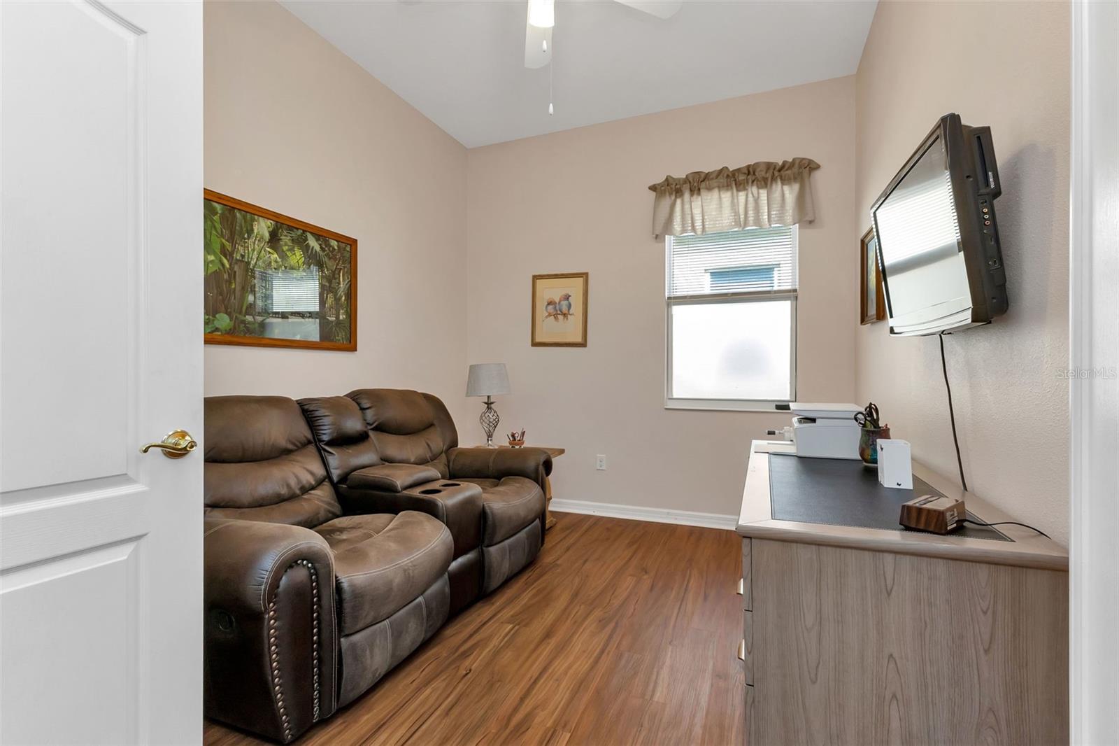 Image 16 of 41 For 1809 Knights Bridge Trail