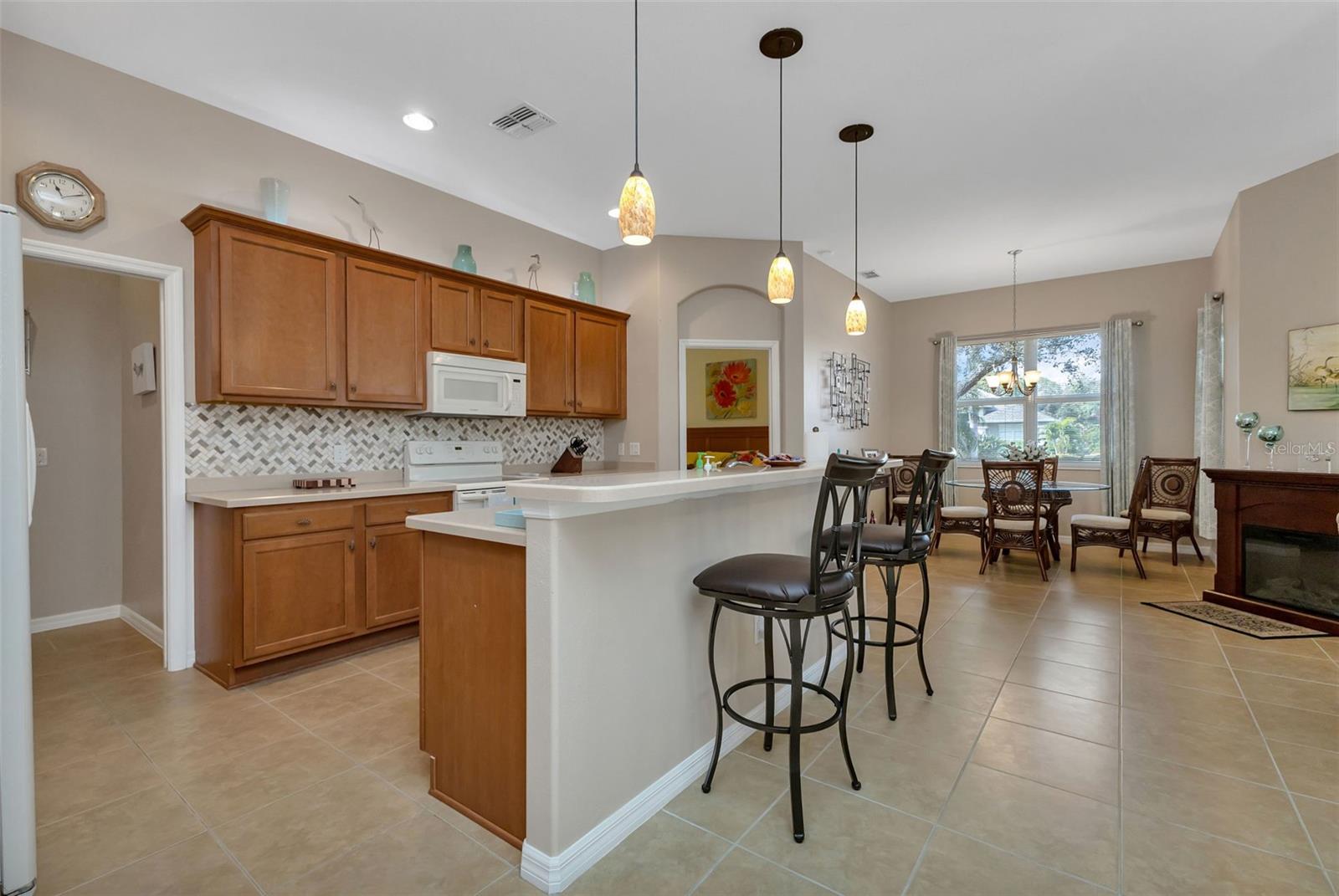 Image 9 of 41 For 1809 Knights Bridge Trail