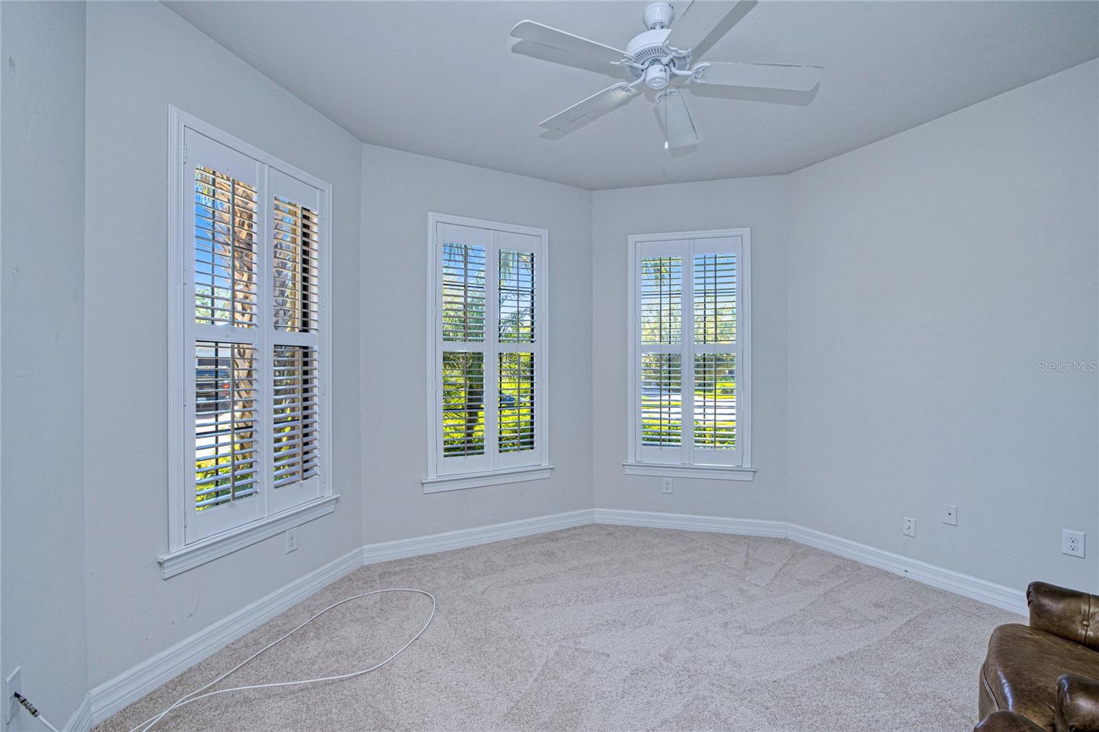 Image 25 of 50 For 2600 Sherman Oak Drive