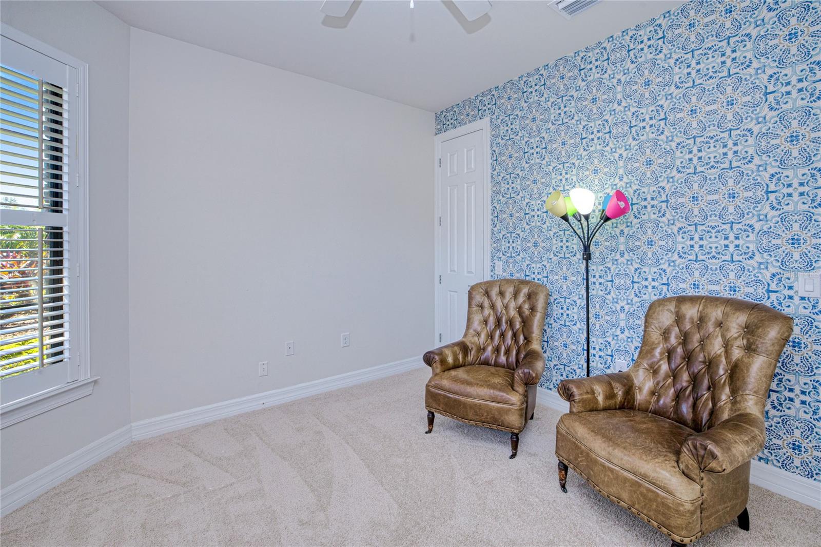 Image 26 of 50 For 2600 Sherman Oak Drive