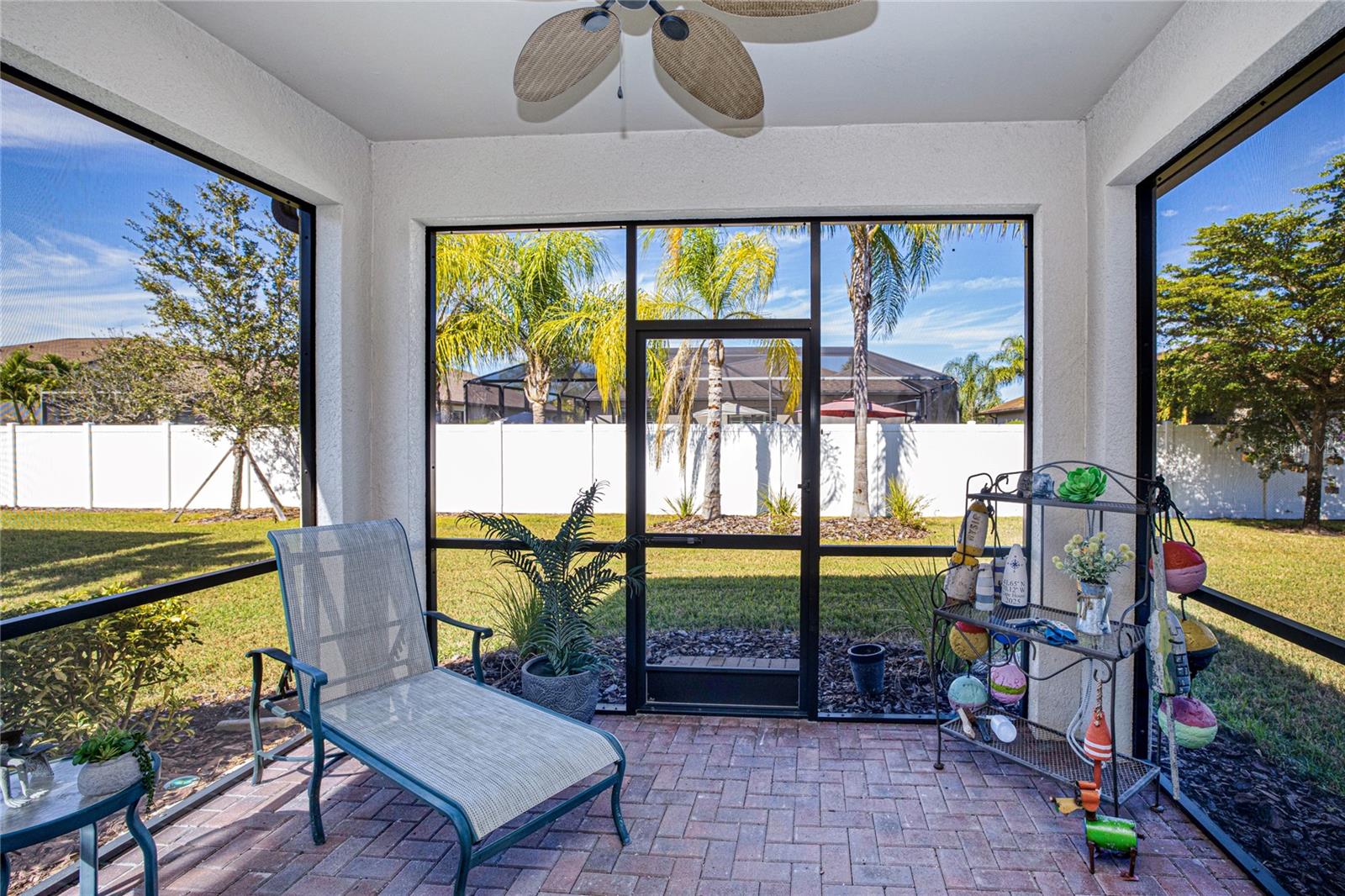 Image 32 of 50 For 2600 Sherman Oak Drive