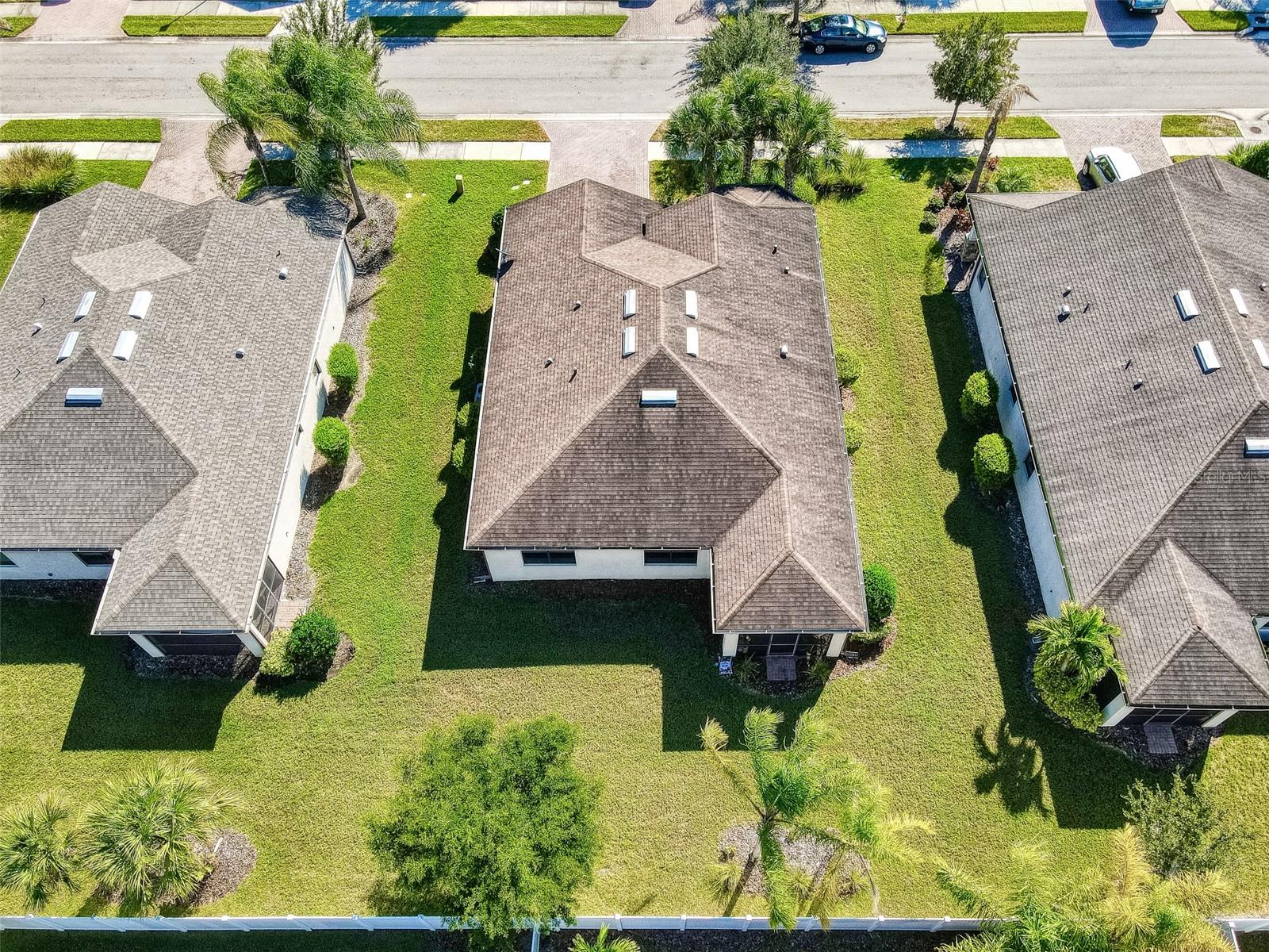 Image 43 of 50 For 2600 Sherman Oak Drive