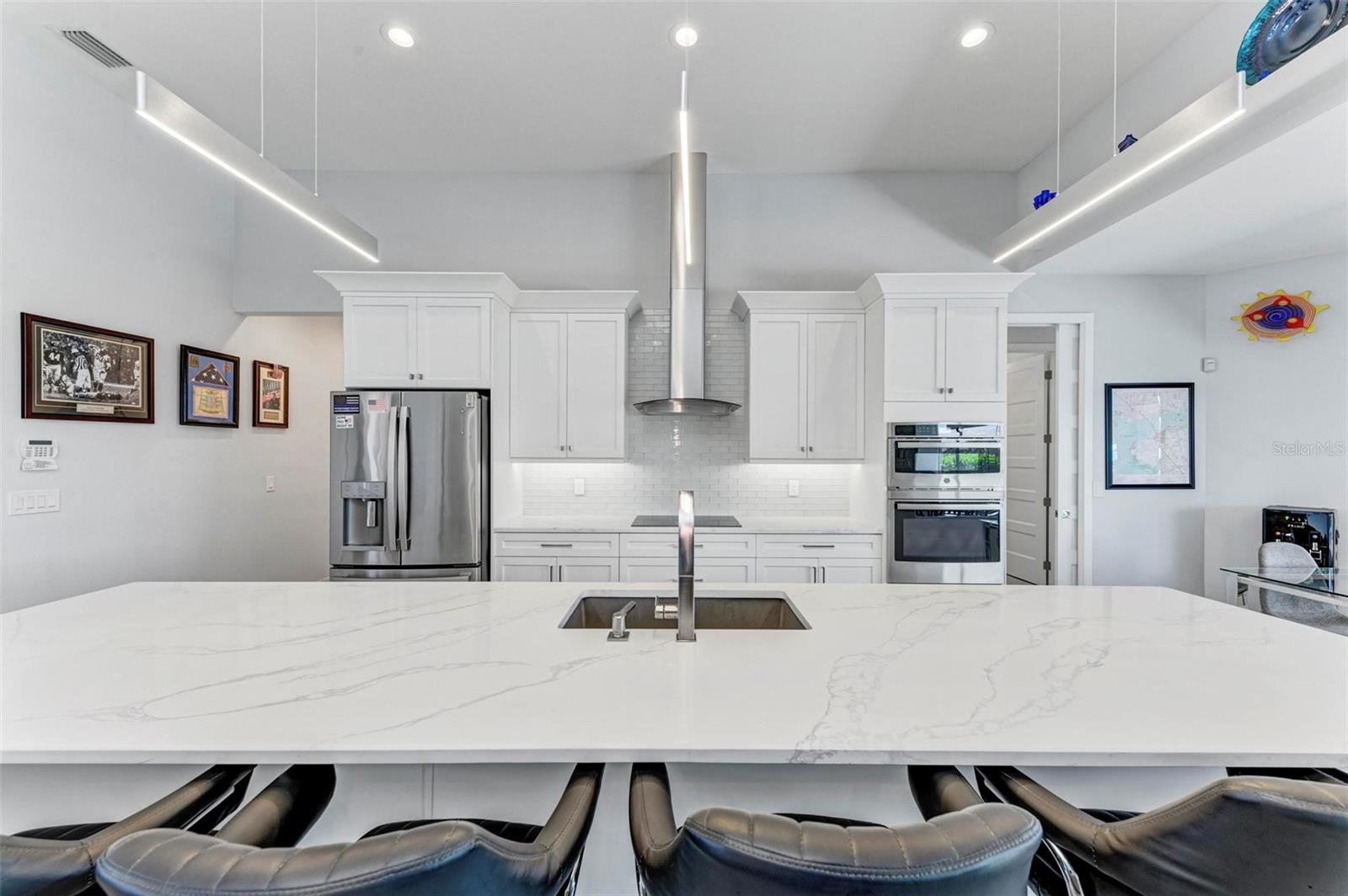 Image 19 of 50 For 630 Coronado Drive