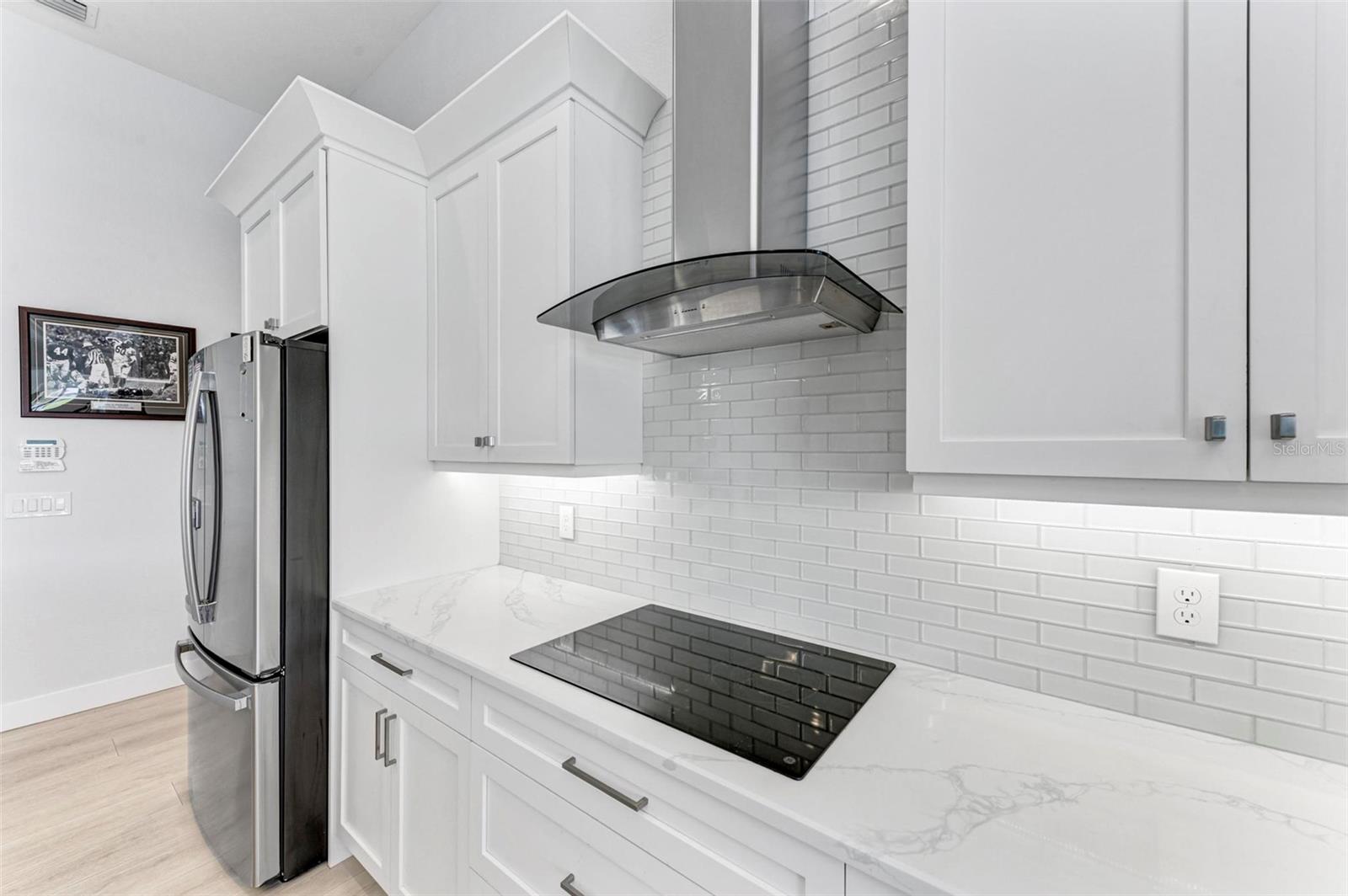 Image 22 of 50 For 630 Coronado Drive