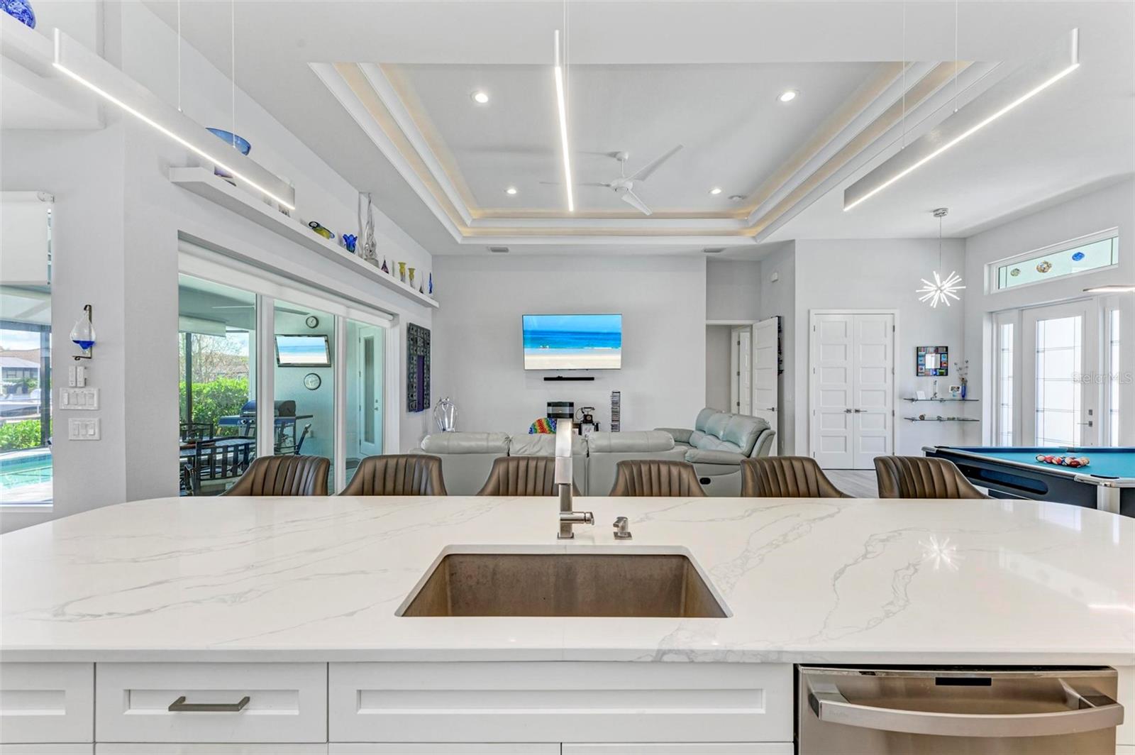 Image 23 of 50 For 630 Coronado Drive