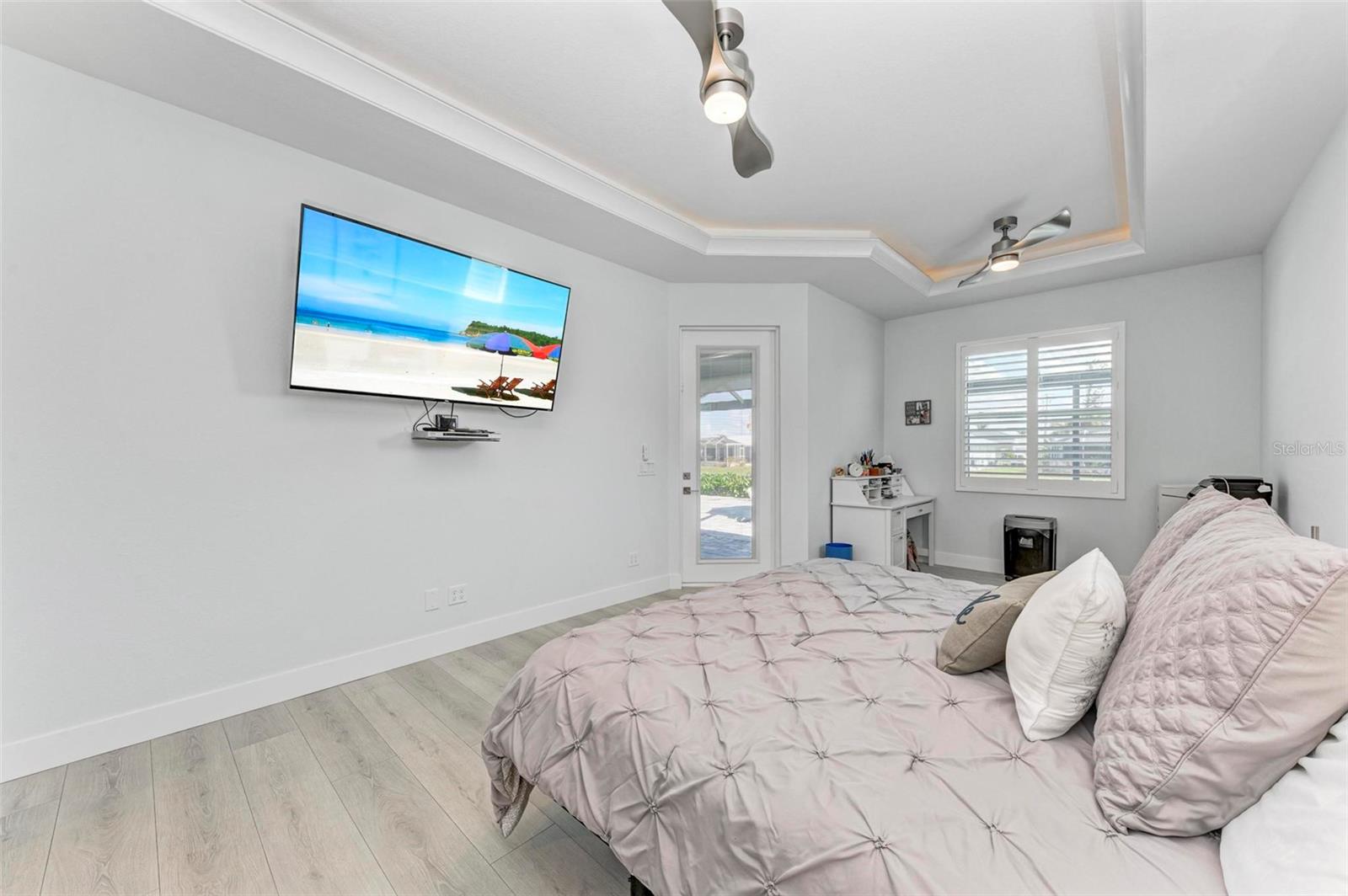 Image 26 of 50 For 630 Coronado Drive