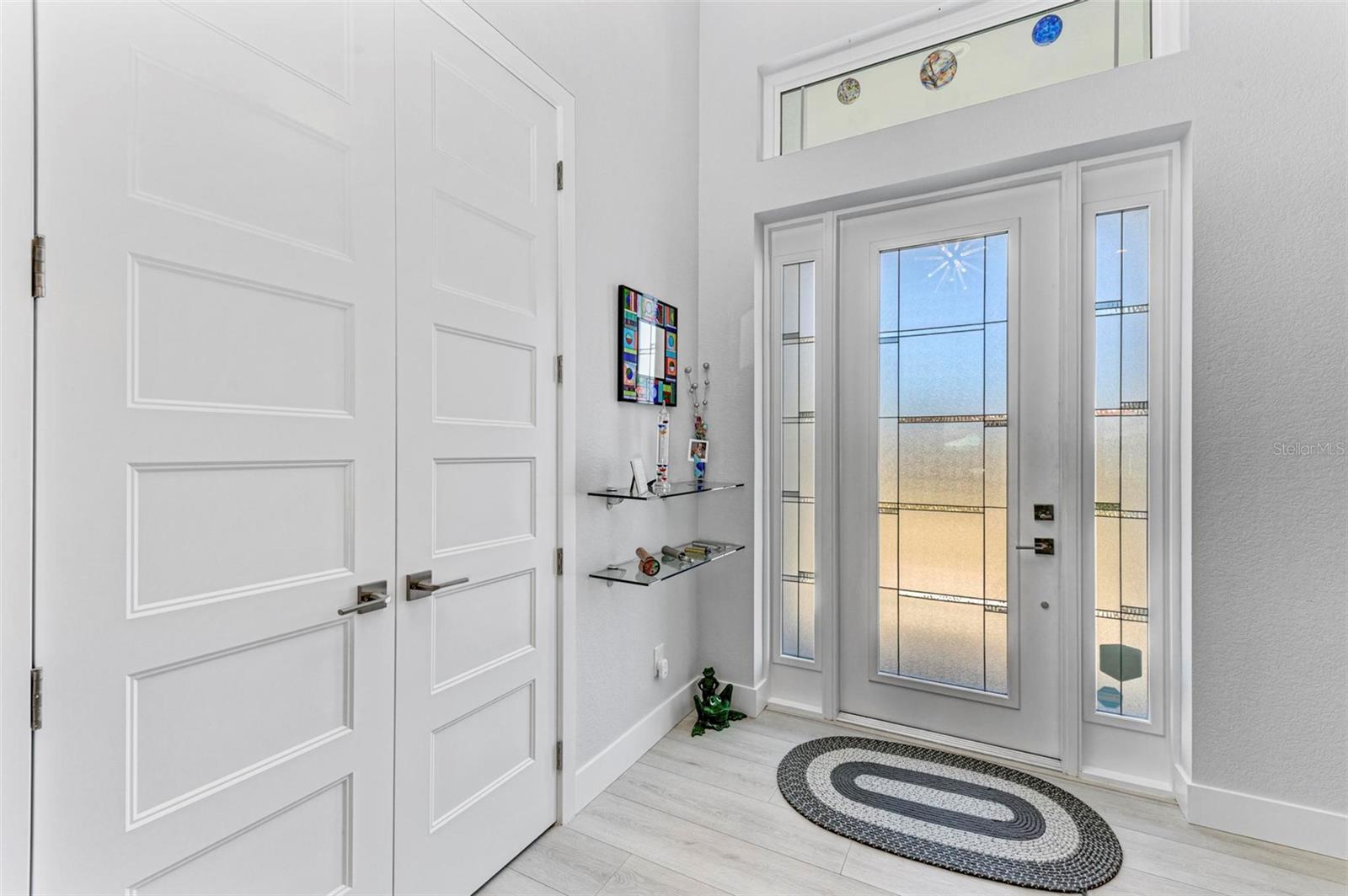 Image 8 of 50 For 630 Coronado Drive