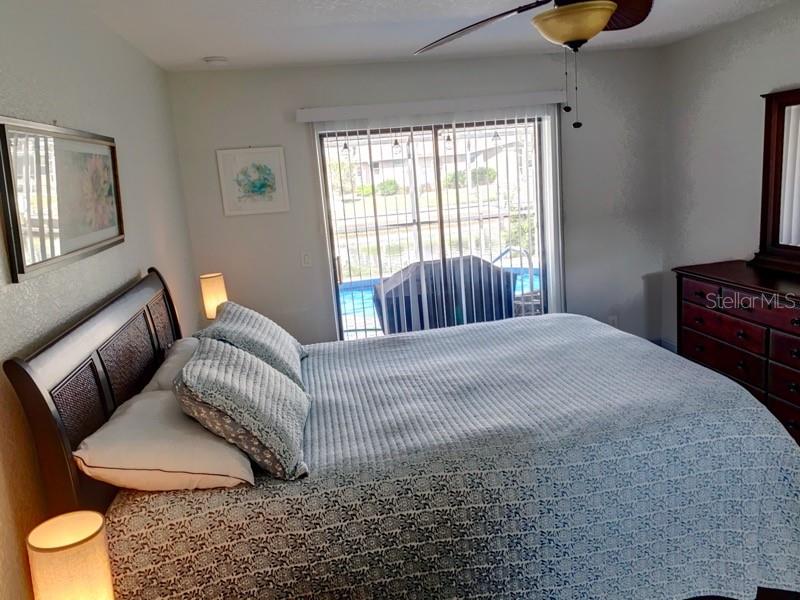 Image 12 of 26 For 572 Belvedere Court