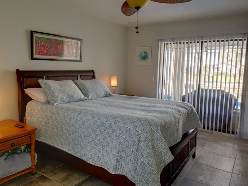 Image 14 of 26 For 572 Belvedere Court