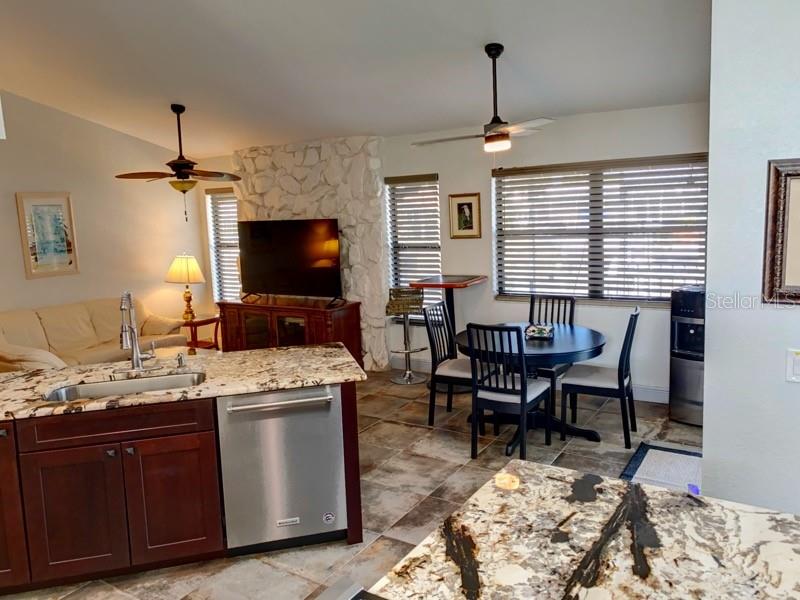 Image 5 of 26 For 572 Belvedere Court