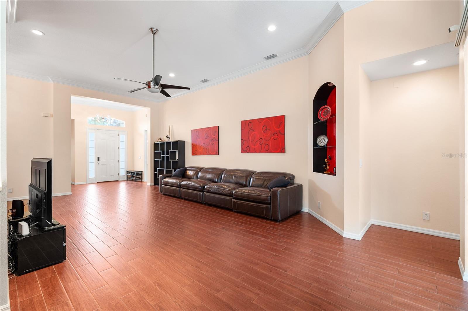 Image 8 of 44 For 7478 Edenmore Street