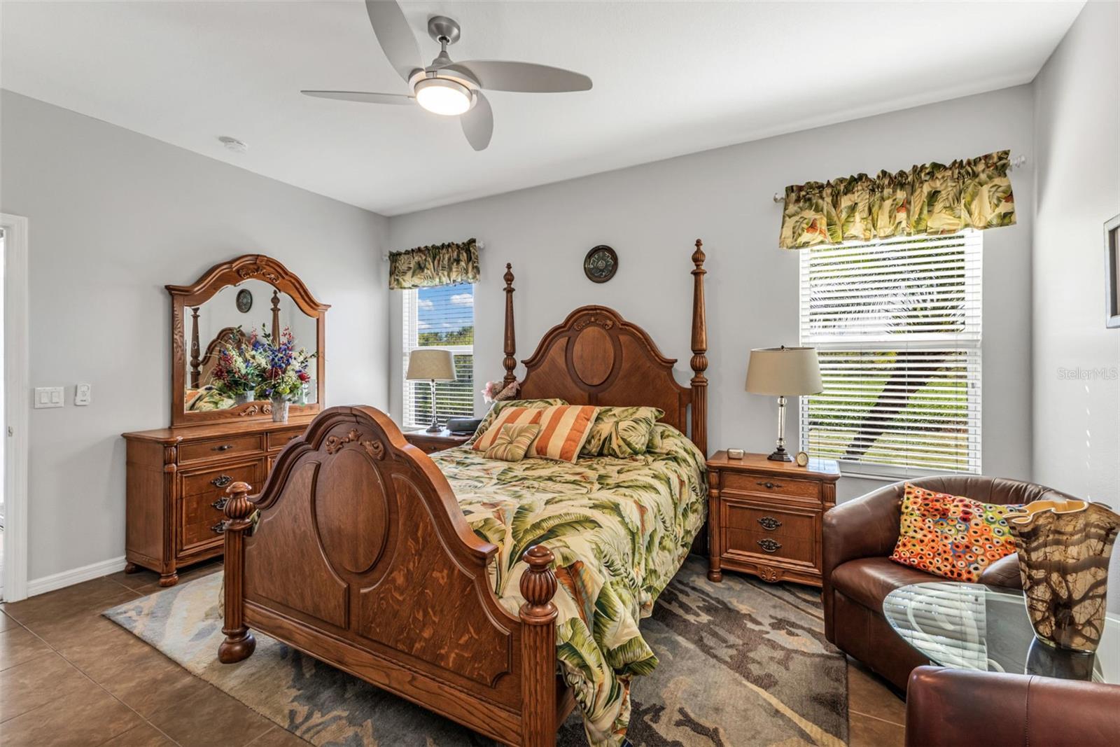 Image 15 of 46 For 24421 Manchester Trail