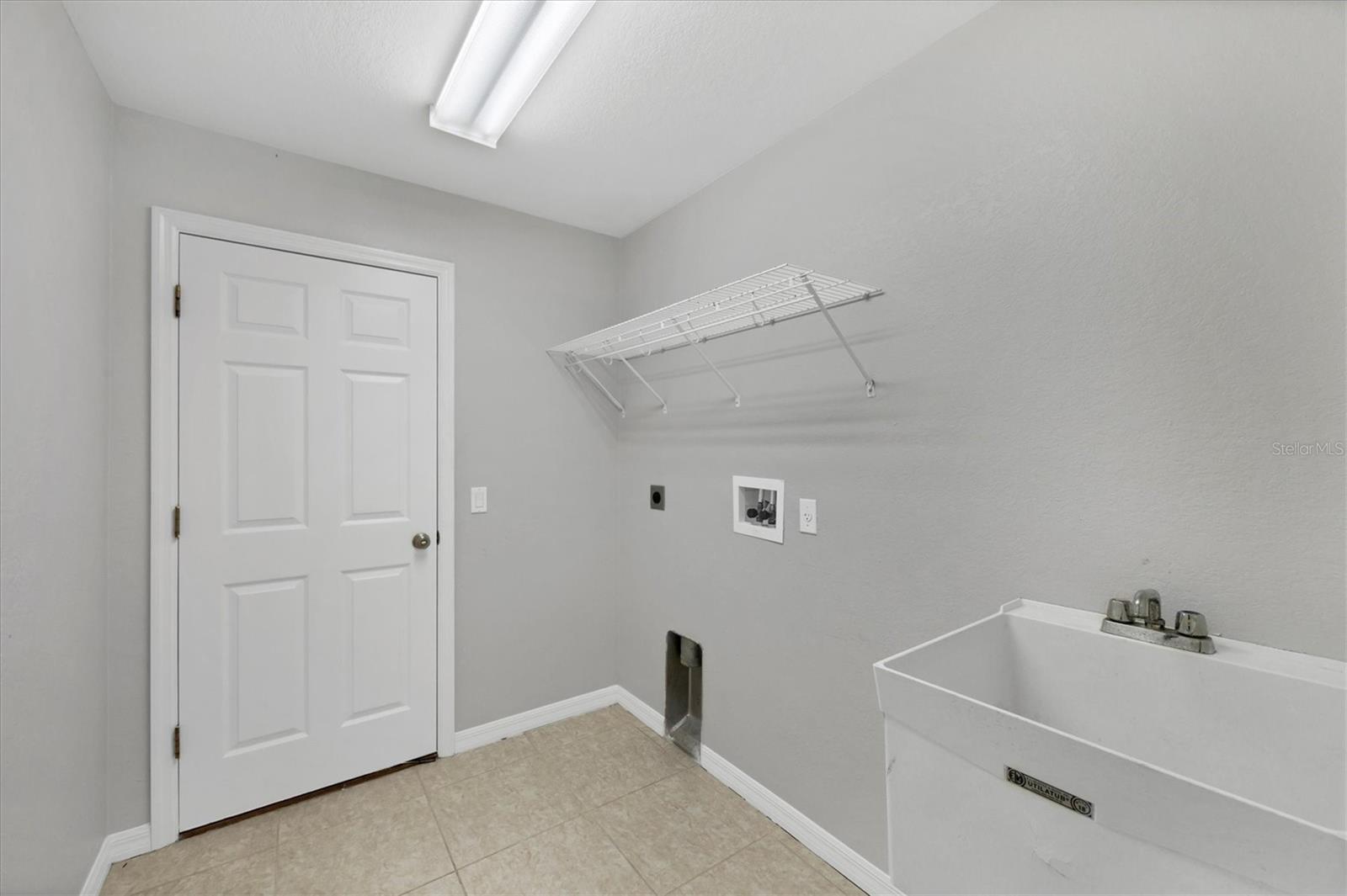 Image 10 of 23 For 2112 Jacobs Street