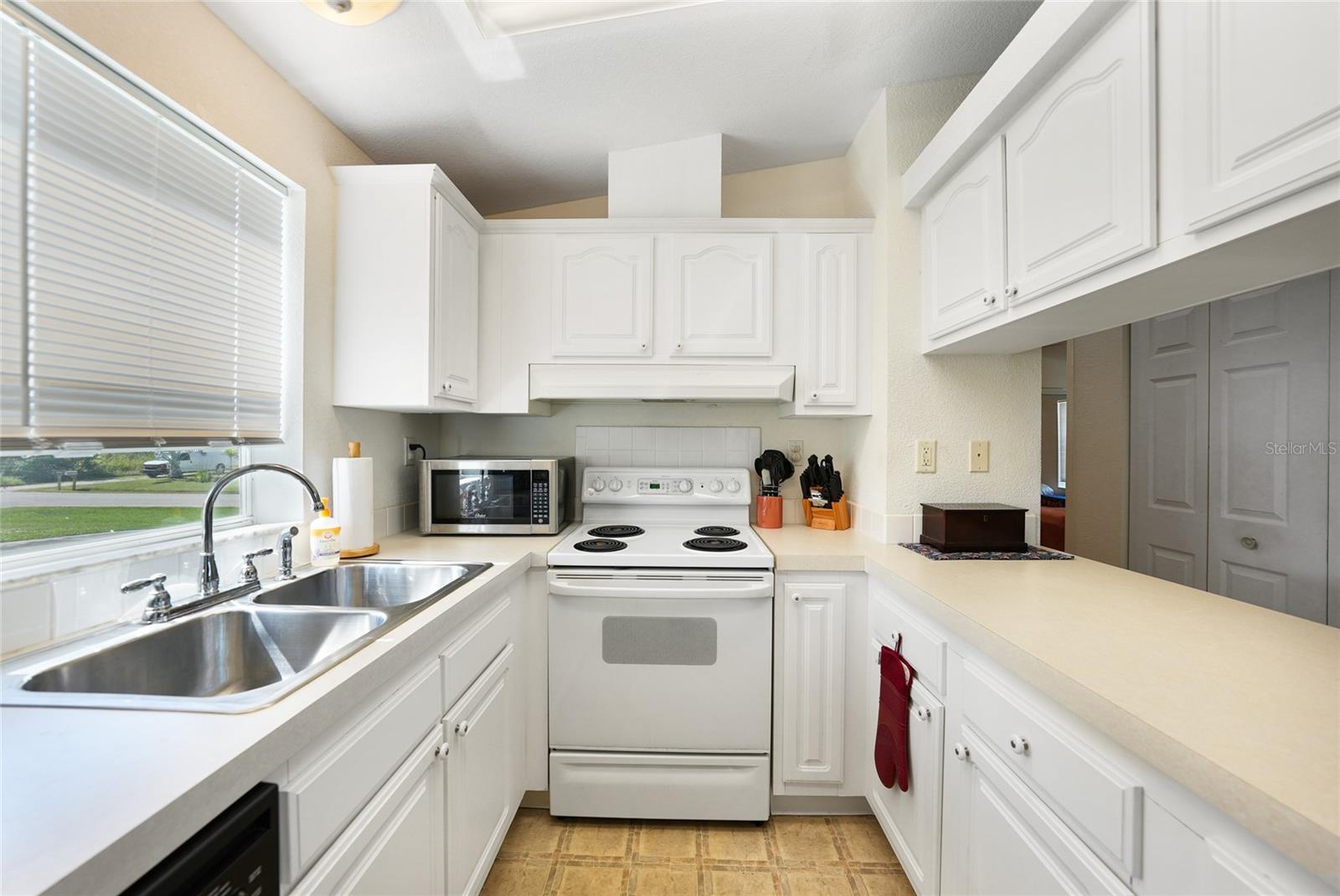 Image 10 of 24 For 1125 Marlin Drive