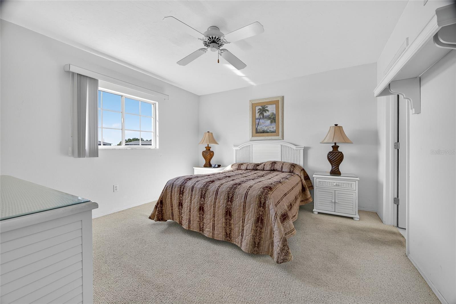 Image 12 of 30 For 3310 Loveland Boulevard 2104