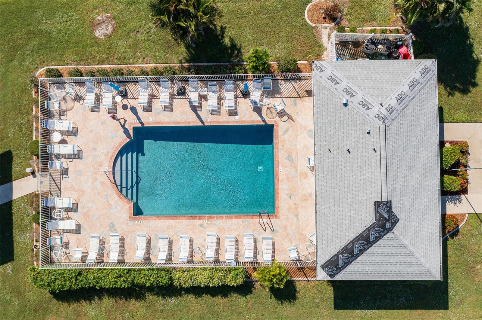 Image 29 of 30 For 3310 Loveland Boulevard 2104