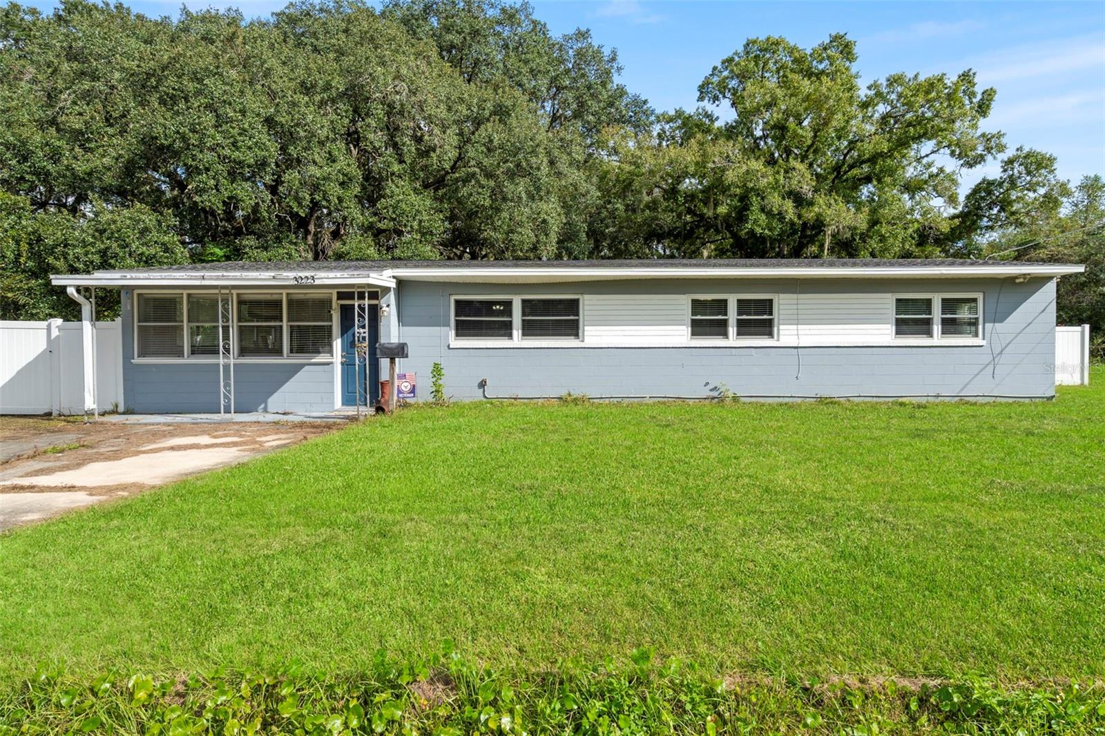 Image 10 of 43 For 3223 Hampton Avenue E