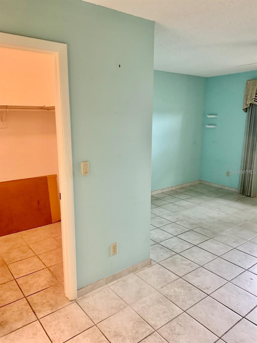 Image 13 of 30 For 2395 Harbor Boulevard 109