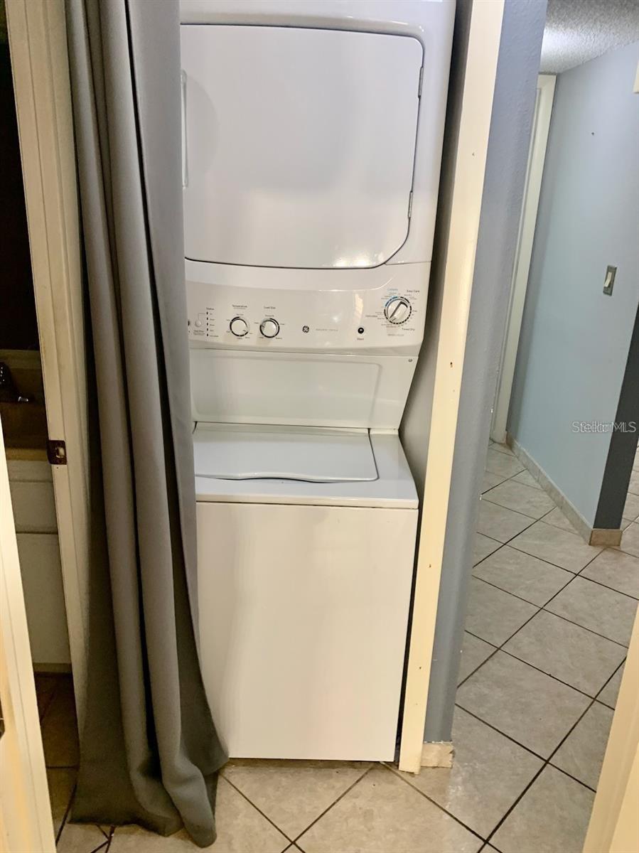 Image 21 of 30 For 2395 Harbor Boulevard 109