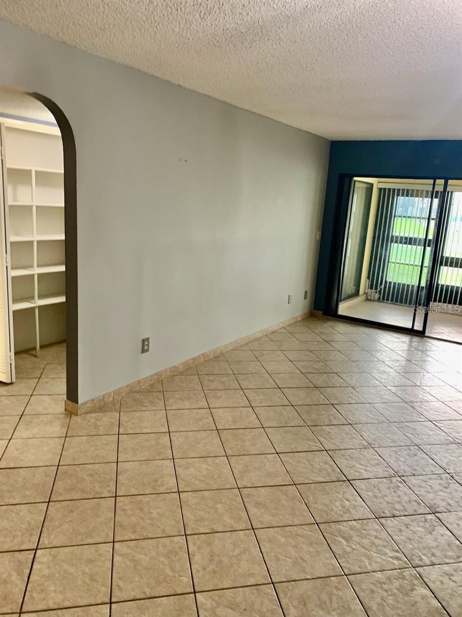 Image 4 of 30 For 2395 Harbor Boulevard 109