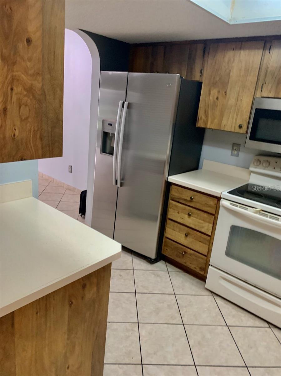 Image 8 of 30 For 2395 Harbor Boulevard 109