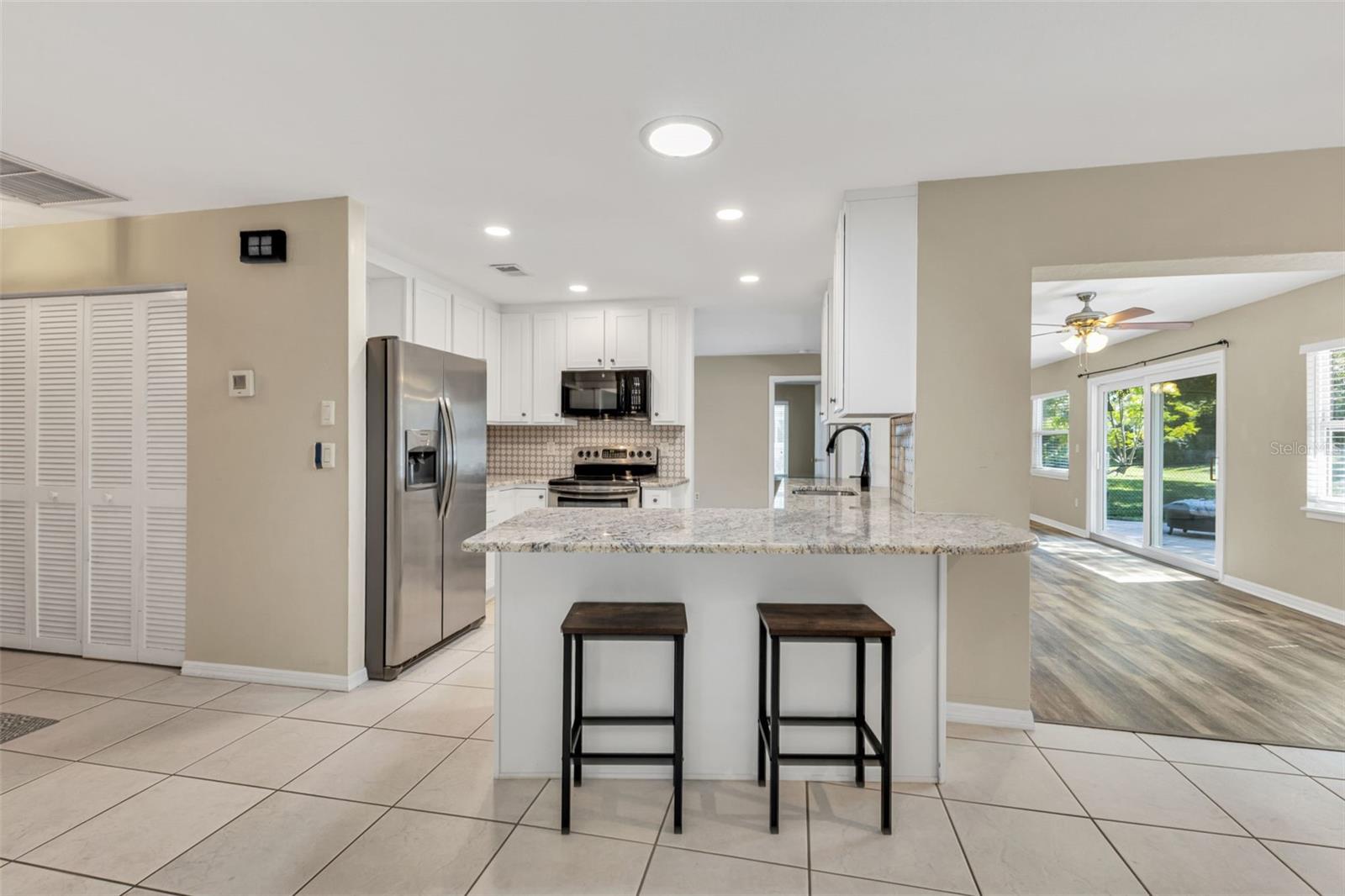 Image 12 of 54 For 26061 Concepcion Drive