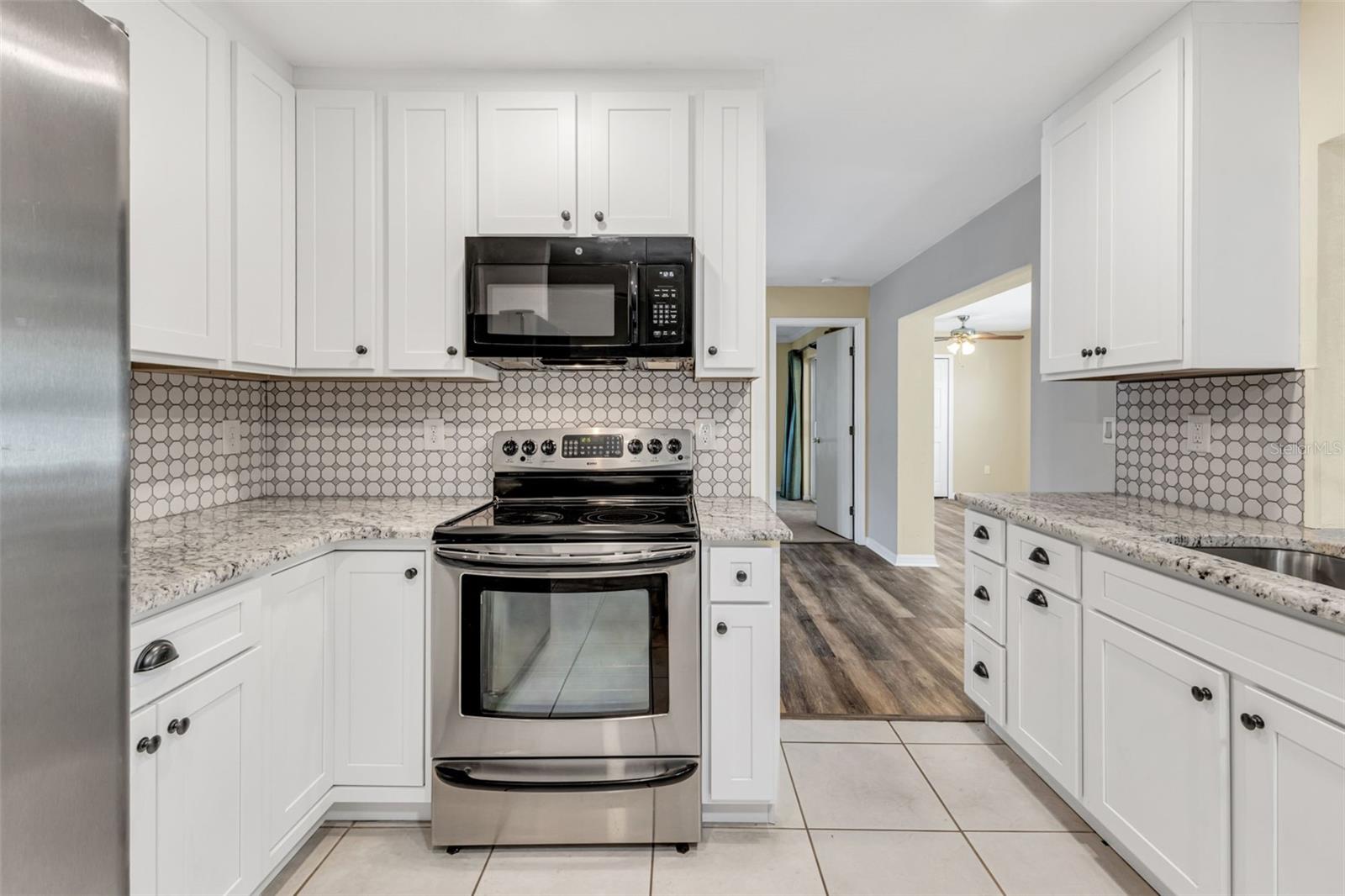 Image 16 of 54 For 26061 Concepcion Drive