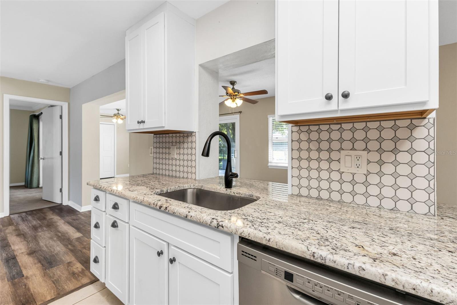 Image 17 of 54 For 26061 Concepcion Drive