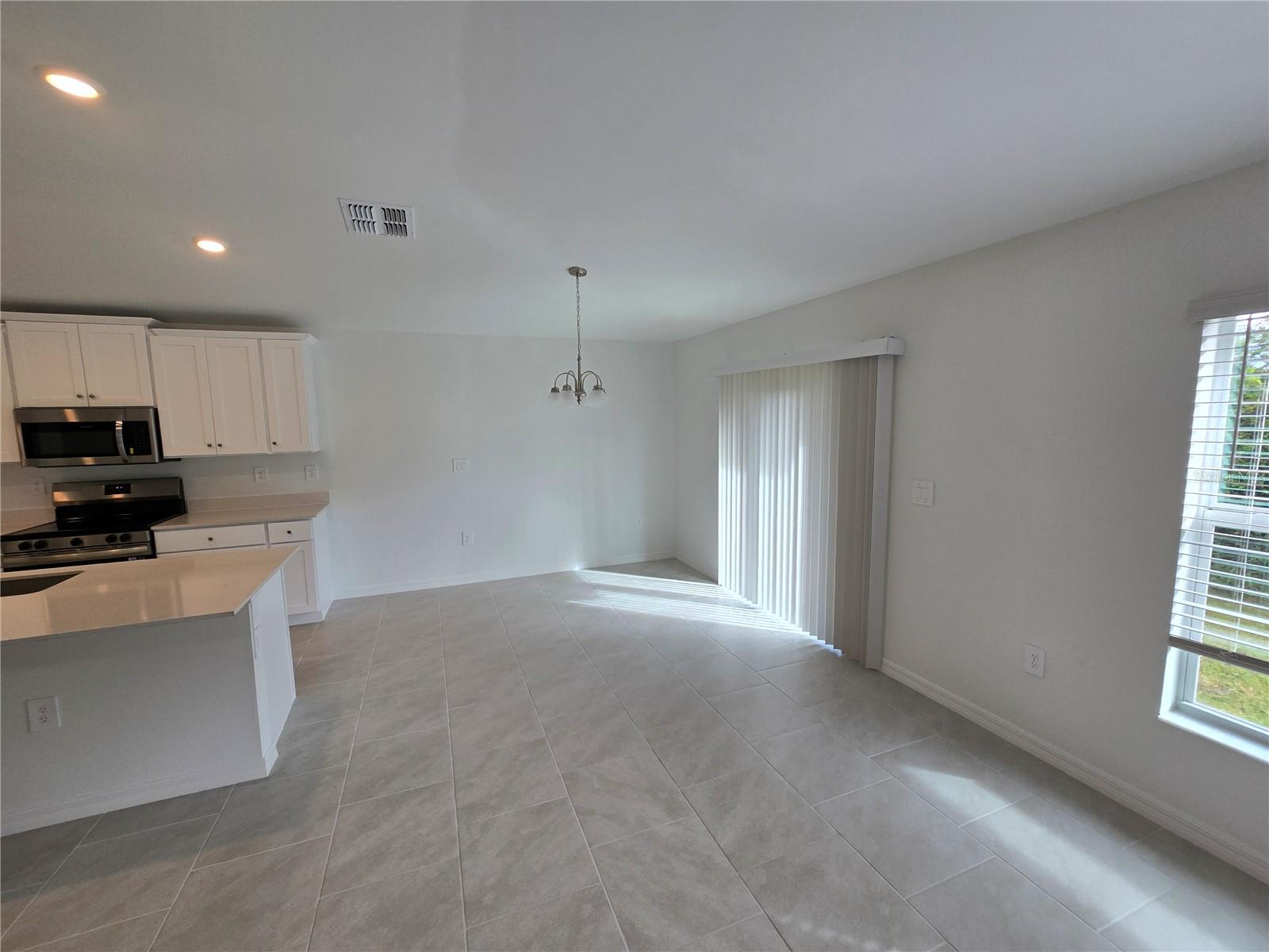 Image 13 of 20 For 1182 Orlando Boulevard