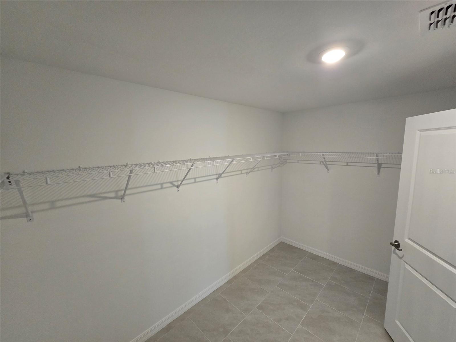 Image 18 of 20 For 1182 Orlando Boulevard