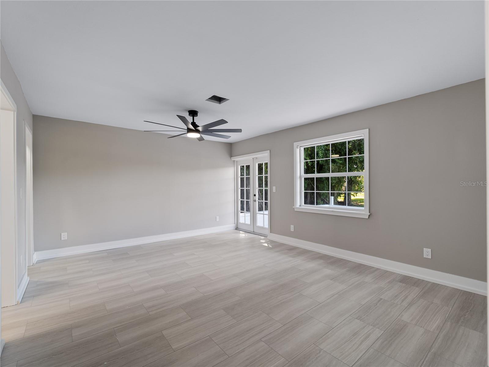 Image 10 of 69 For 1313 Driftwood Drive