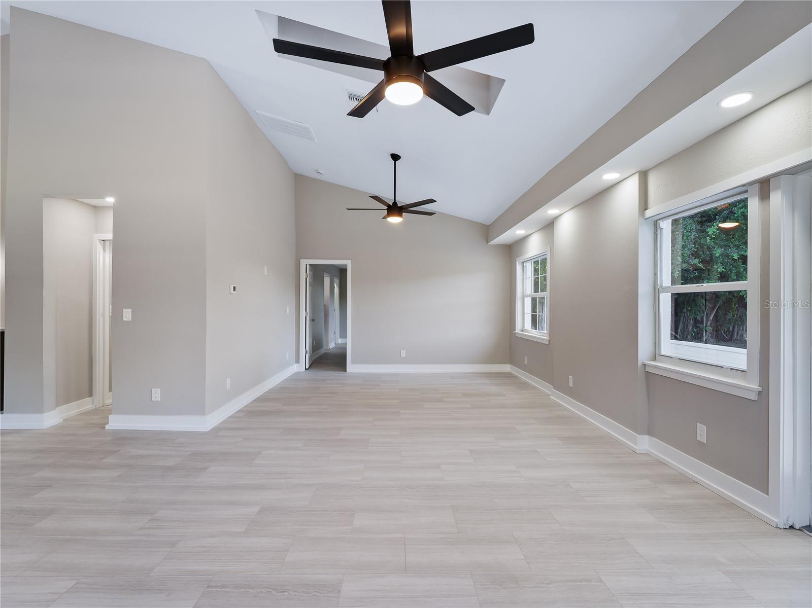 Image 16 of 69 For 1313 Driftwood Drive