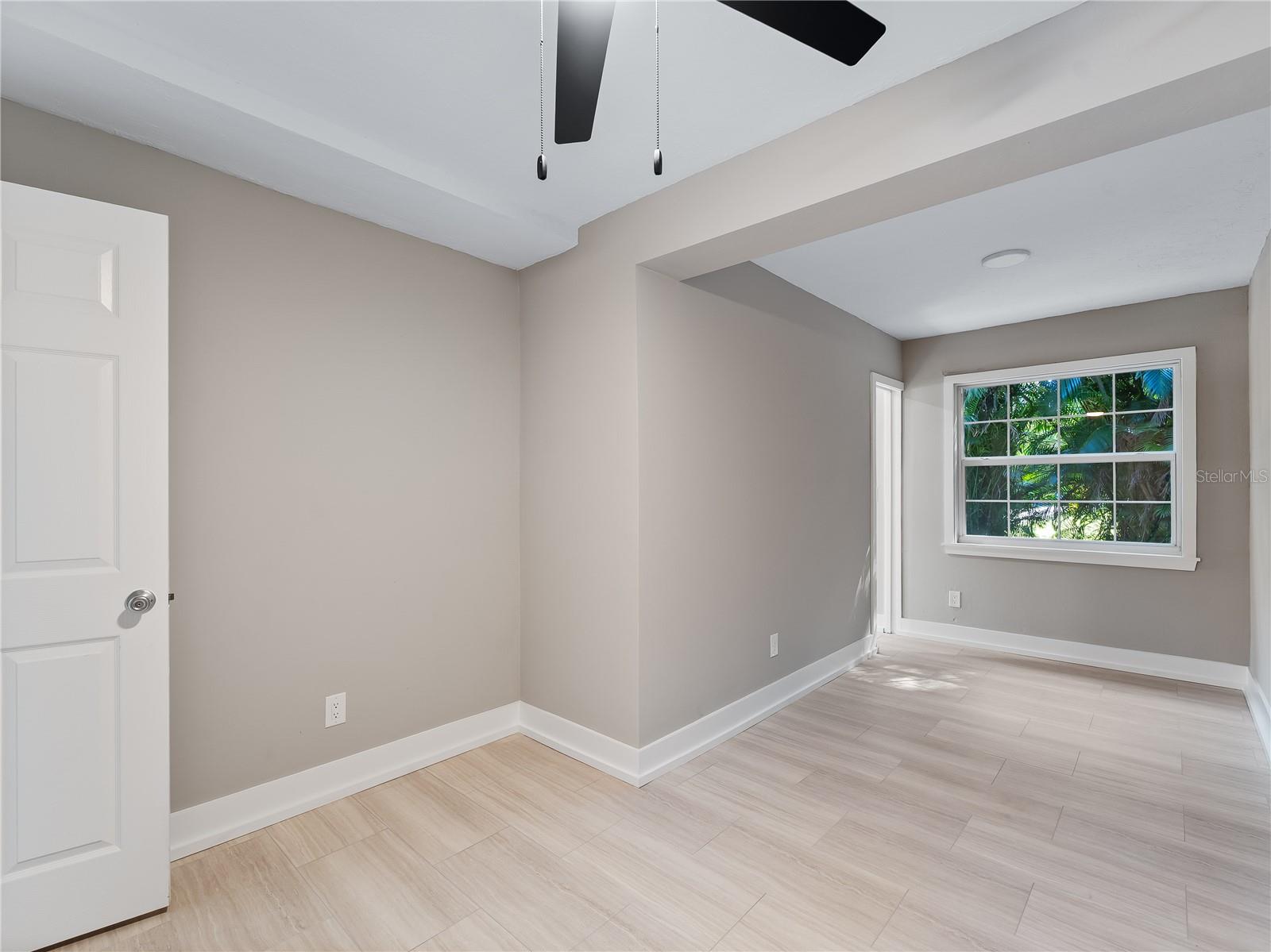 Image 21 of 69 For 1313 Driftwood Drive