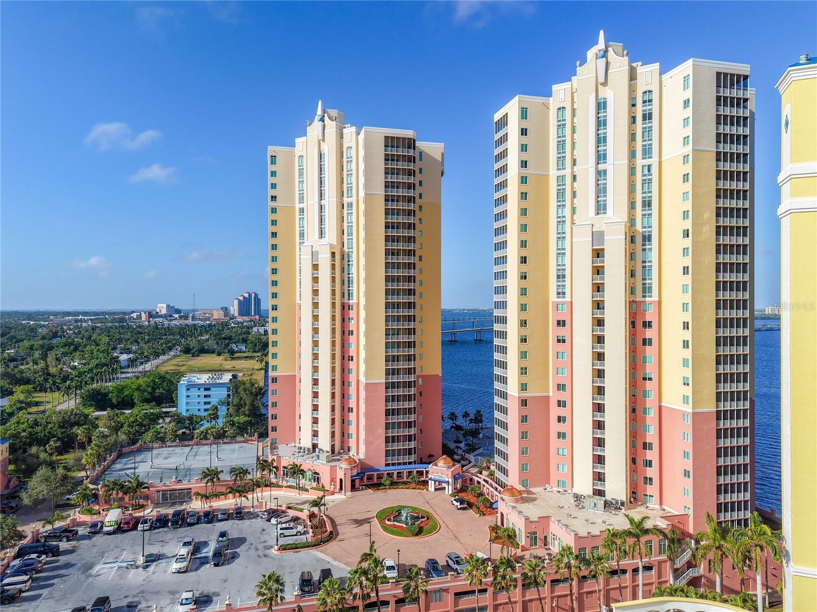 Image 5 of 80 For 2745 1st Street 111