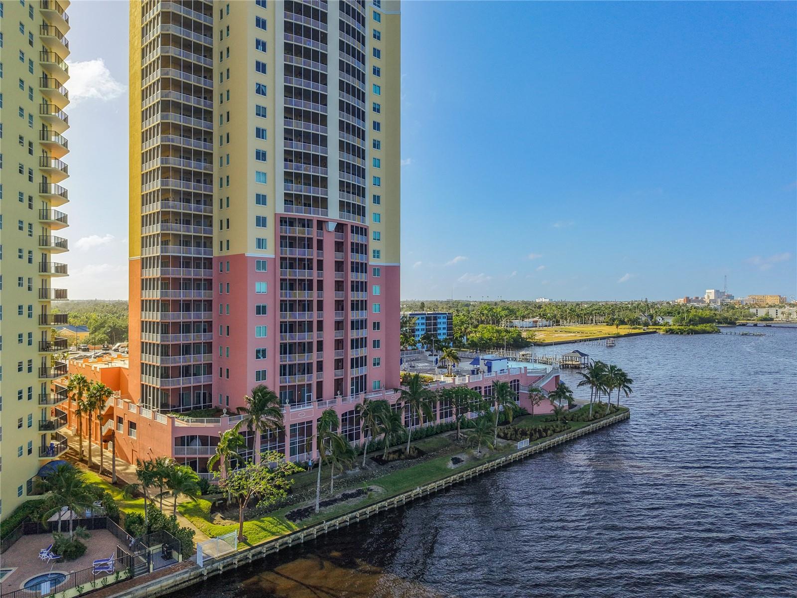 Image 70 of 80 For 2745 1st Street 111