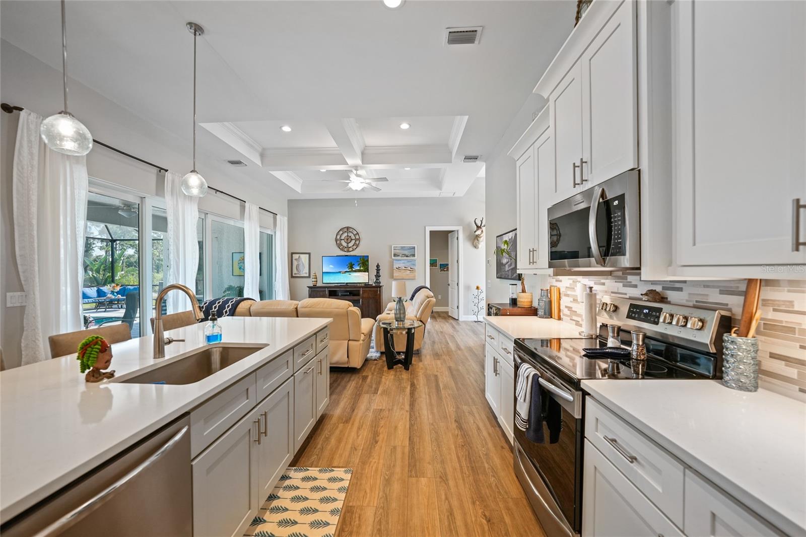 Image 12 of 33 For 1222 Agnew Street