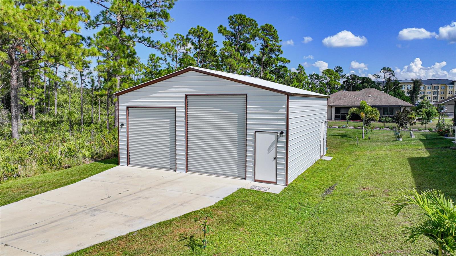 Image 5 of 33 For 1222 Agnew Street